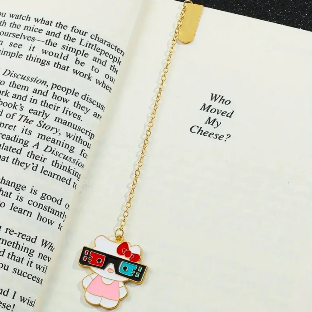 Brand New Adorable Sanrio Hello Kitty Metal Bookmark Charm